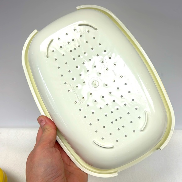 - Vintage 6 cup 1.4 L harvest gold 4 piece Tupperware divided steamer - Picture 4 of 11